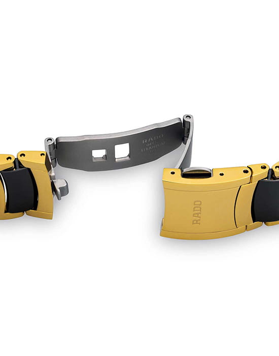 Rado Rado Centrix R30527172, centrix швейцария мужские часы на браслете сталь + pvd + керамика боковой вид